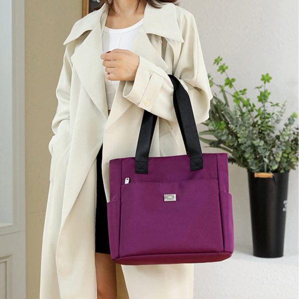Sac à bandoulière léger en nylon imperméable Online-Verkauf